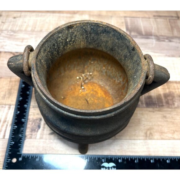 Antique Cast Iron Cauldron Pot With Handle Nice heavy Piece - Picture 7 of 8
